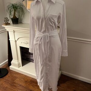NWT Elie Tahari Elegant White Shirt Dress - retails for $495